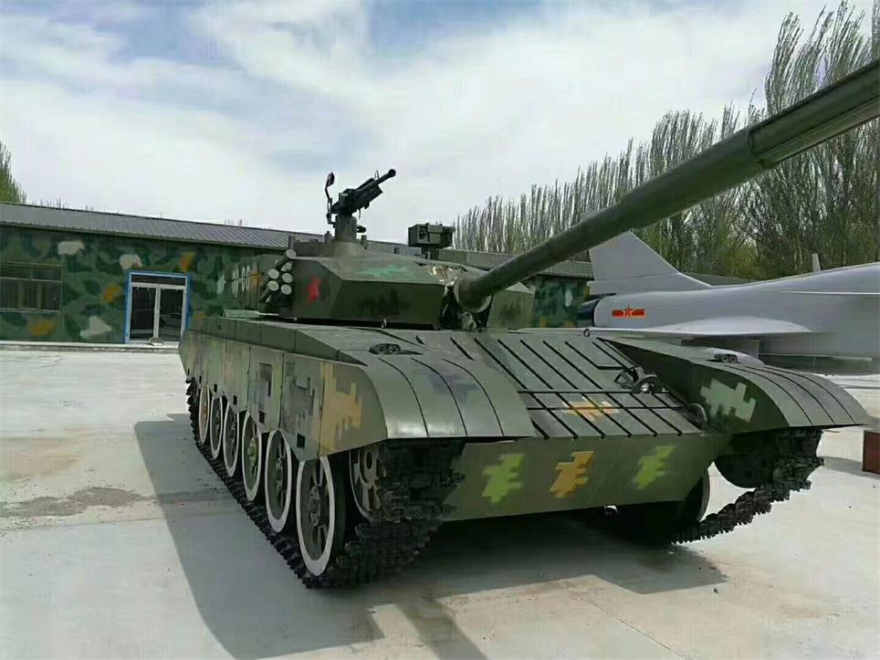 天峨县坦克模型